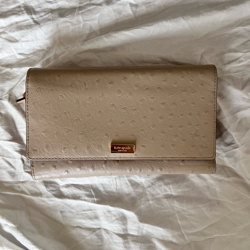 Kate Spade Travel Wallet